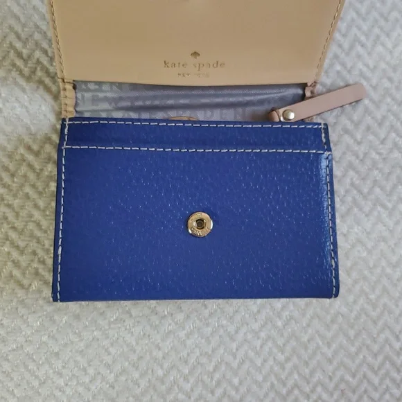 Kate Spade Wellesley Darla Wallet - Picture 11 of 14